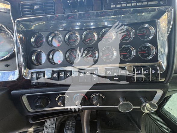 2024 KENWORTH W900 11023394052 2024 KENWORTH W900 11023394052