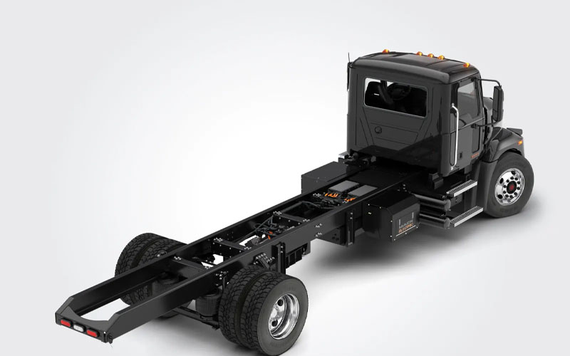 Mack Trucks MD Electric Mack Trucks MD Electric - image 1 of 4