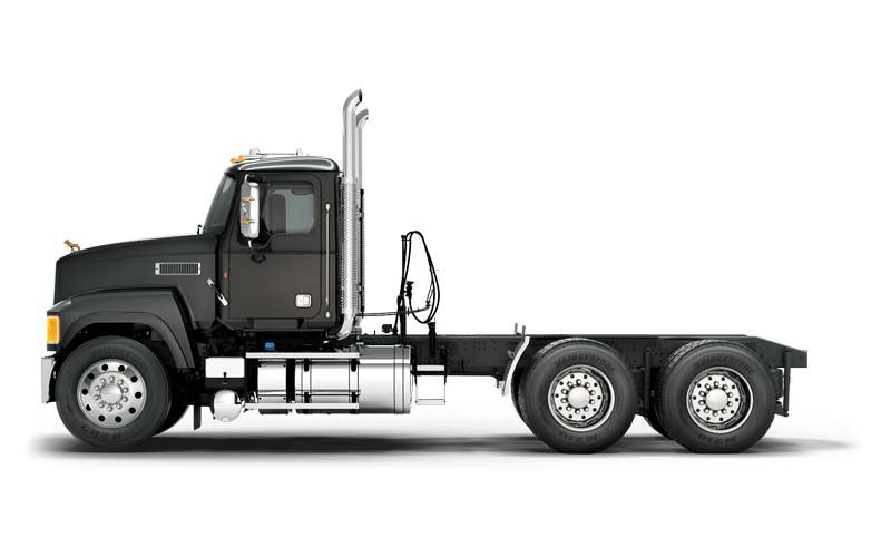 Mack Trucks Pinnacleâ„¢ Mack Trucks Pinnacleâ„¢ - image 4 of 6