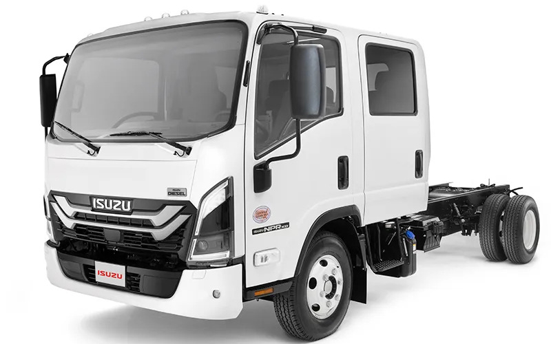 Isuzu NPR XD Crew Diesel Crew Cab Isuzu NPR XD Crew Diesel Crew Cab - image 1 of 2