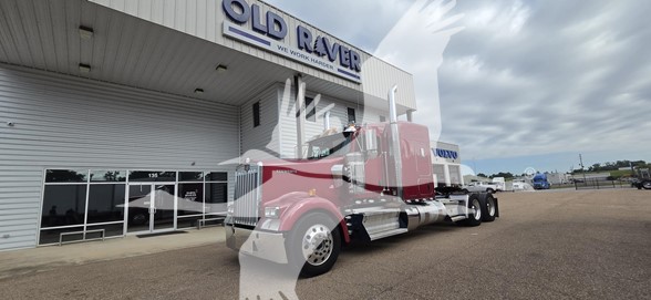 2024 KENWORTH W900 11027175572 2024 KENWORTH W900 11027175572