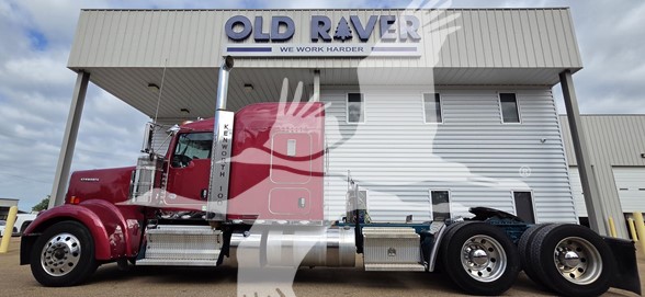 2024 KENWORTH W900 11027175720 2024 KENWORTH W900 11027175720