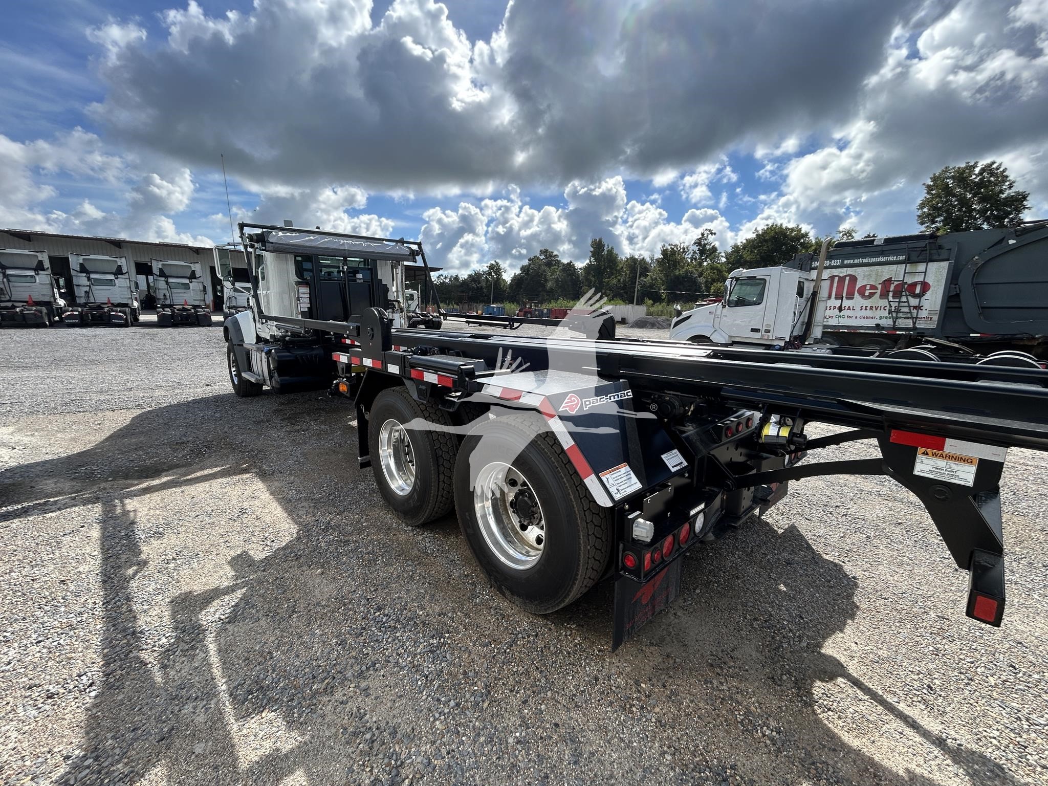 maco 2026 MACK GRANITE 64FR - Old River