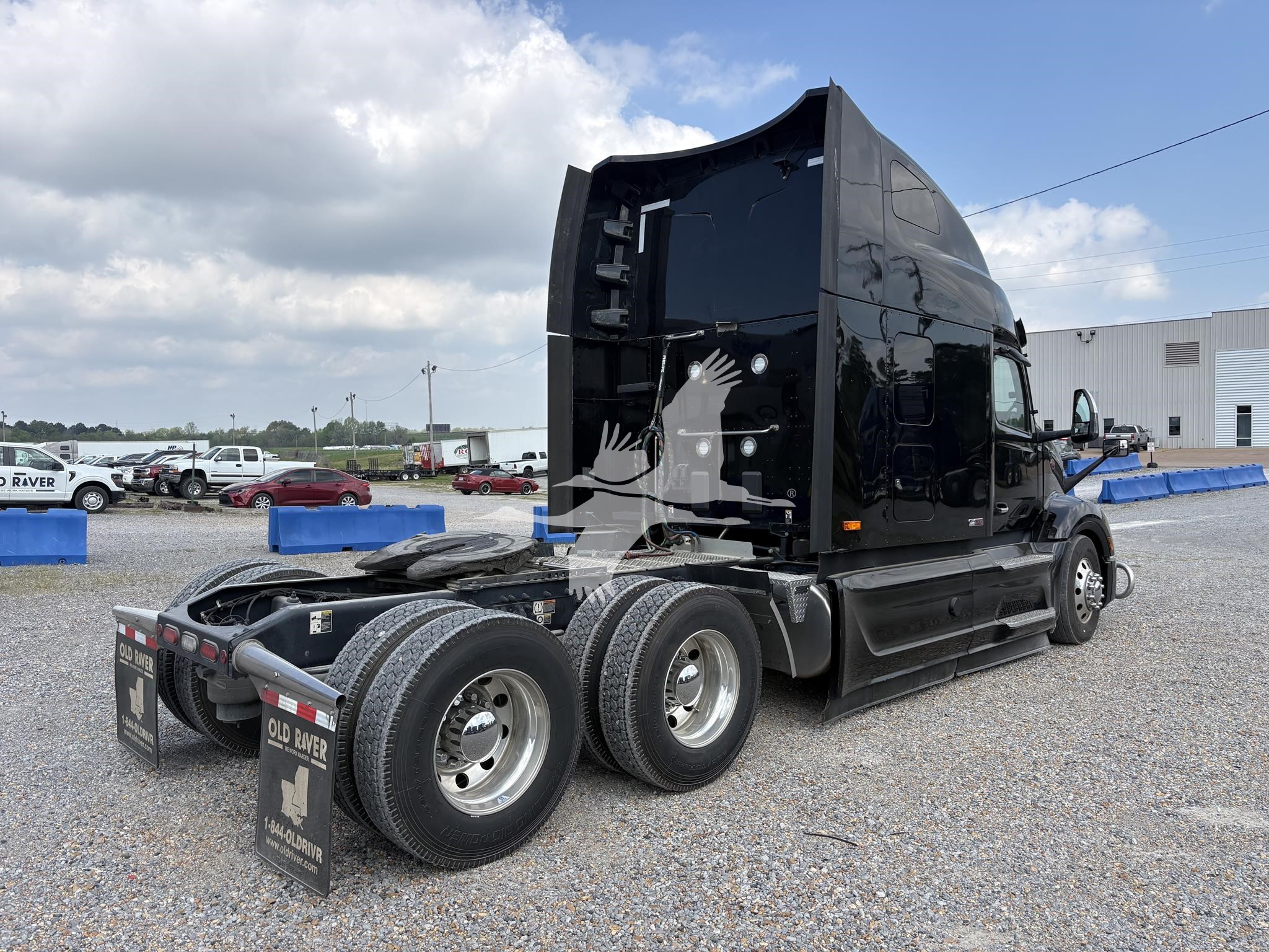 2024 PETERBILT 579 2024 PETERBILT 579 - image 5 of 6