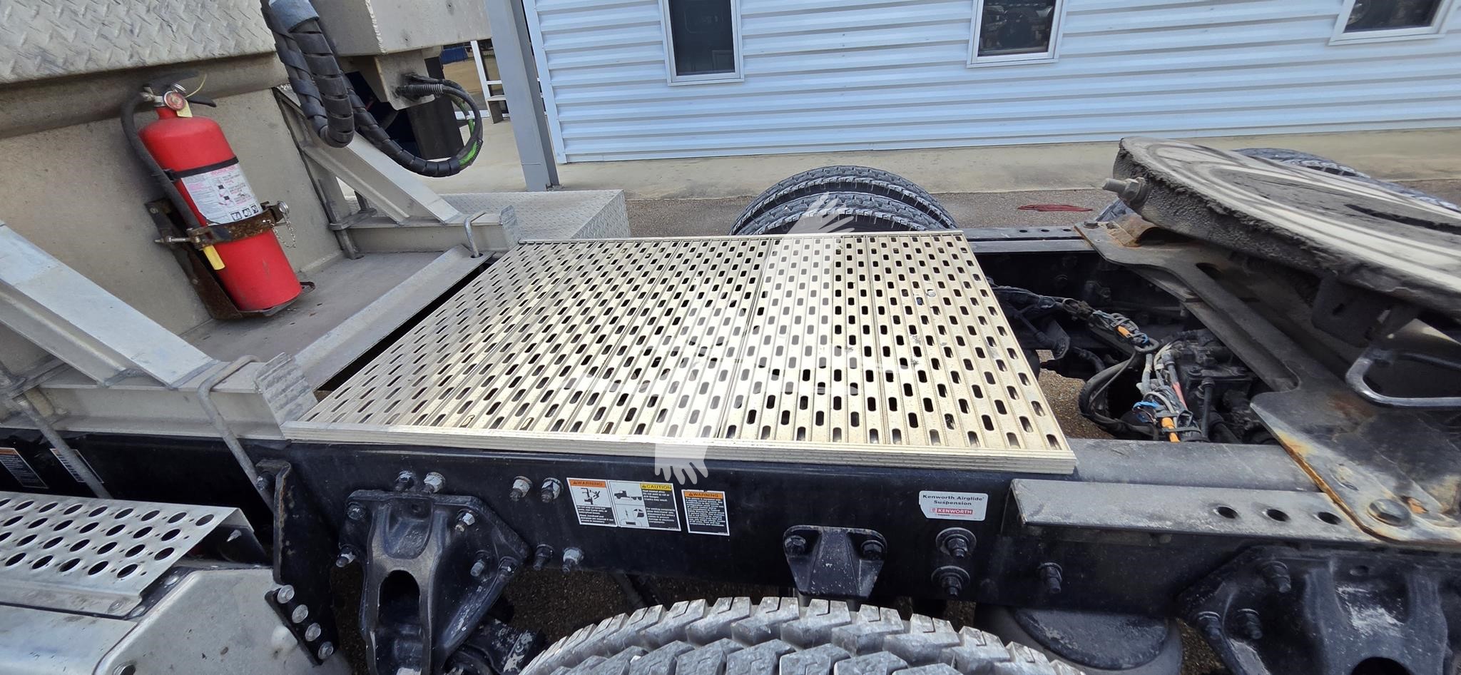 2023 KENWORTH T680 11038983725 2023 KENWORTH T680 11038983725