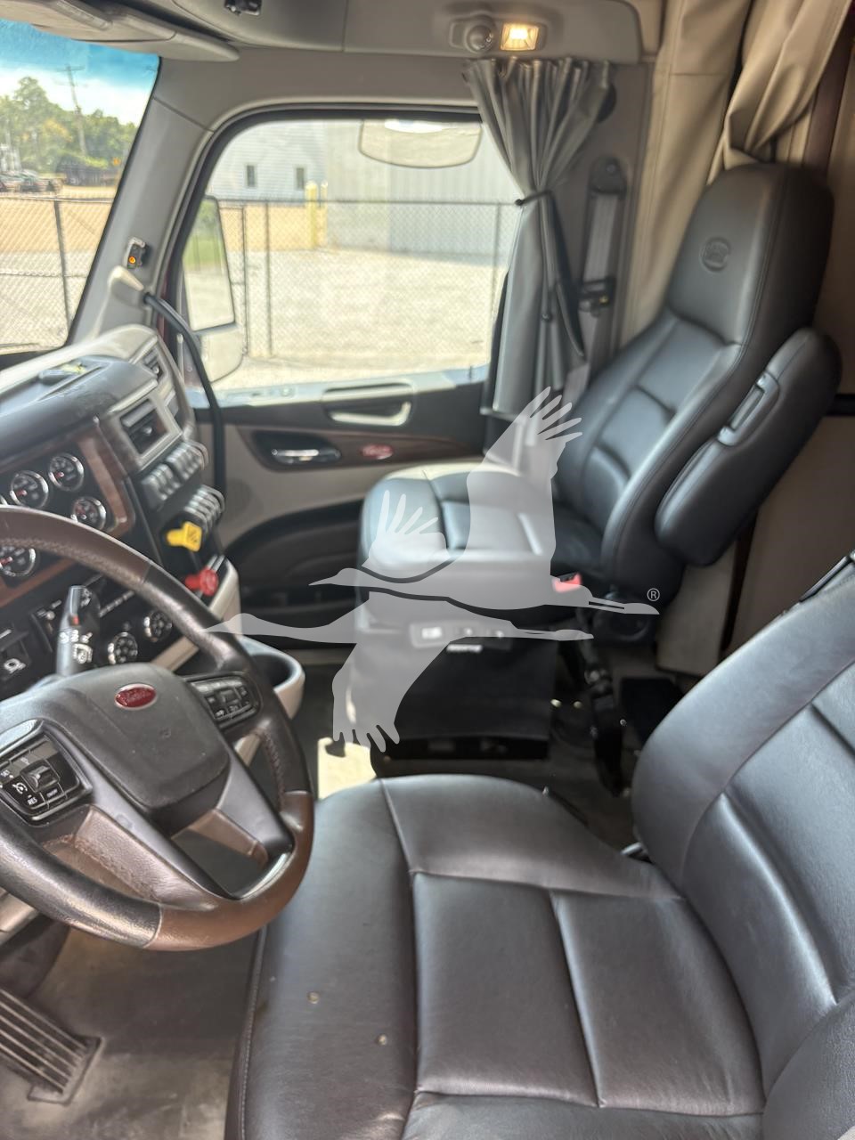 2025 PETERBILT 579 11042086398 2025 PETERBILT 579 11042086398