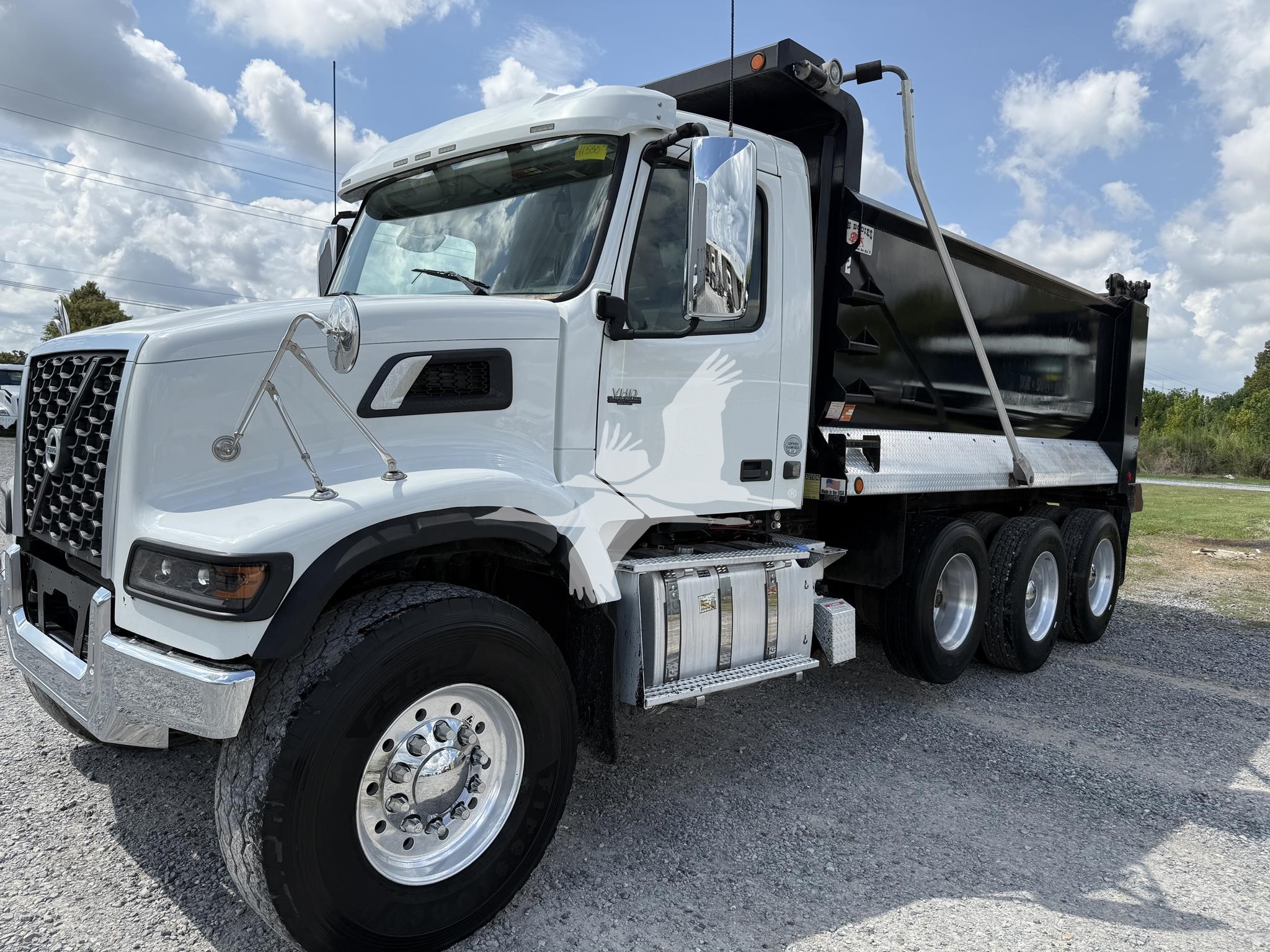 2022 VOLVO VHD84F300 11045944114 2022 VOLVO VHD84F300 11045944114