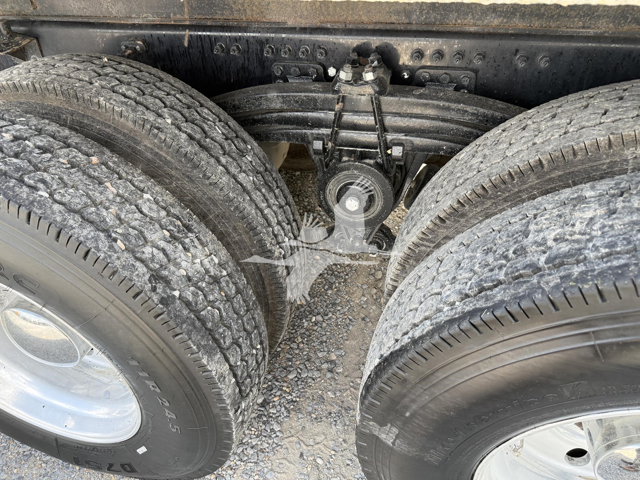 2022 VOLVO VHD84F300 11045944229 2022 VOLVO VHD84F300 11045944229