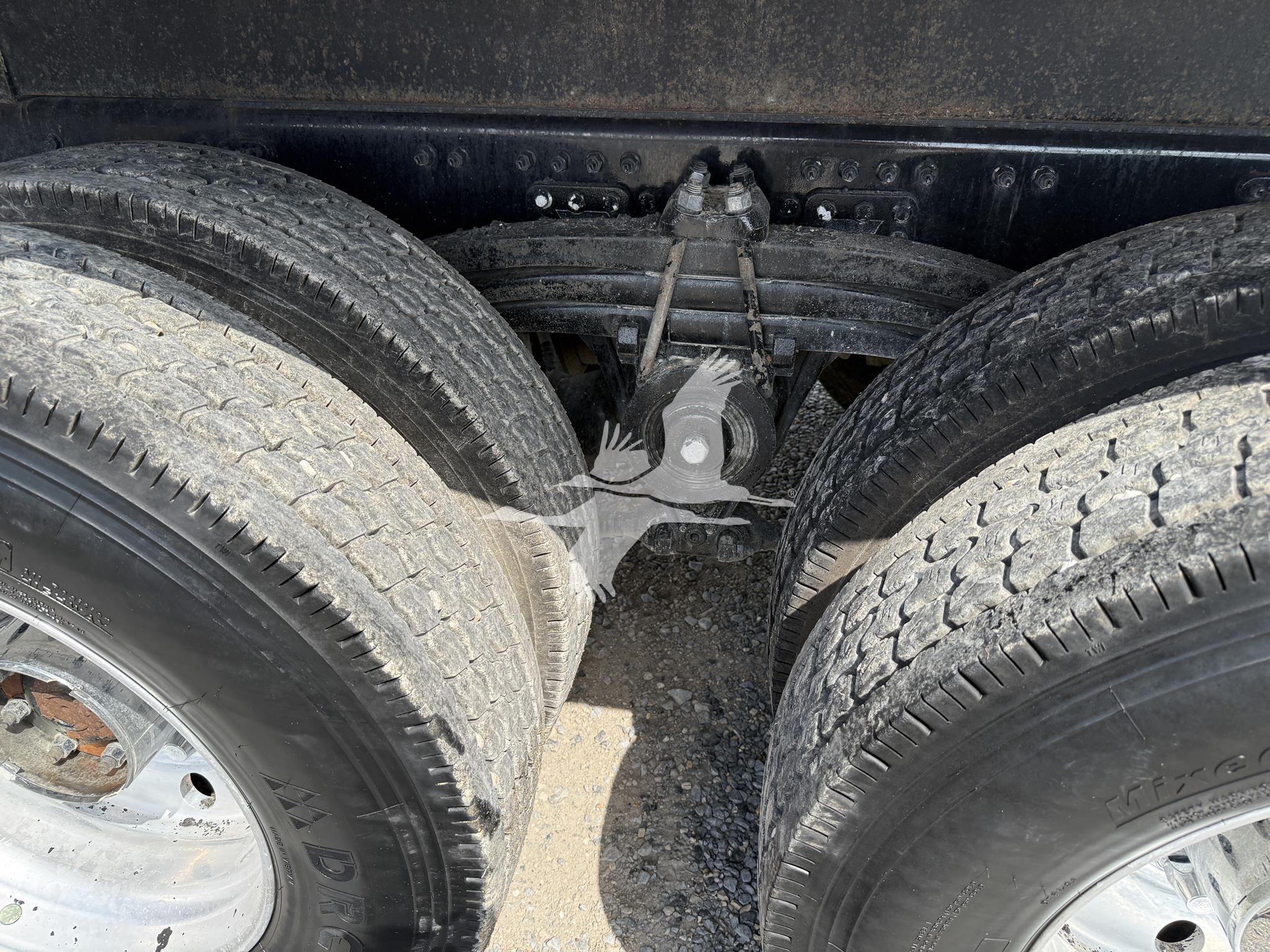 2022 VOLVO VHD84F300 11045944311 2022 VOLVO VHD84F300 11045944311