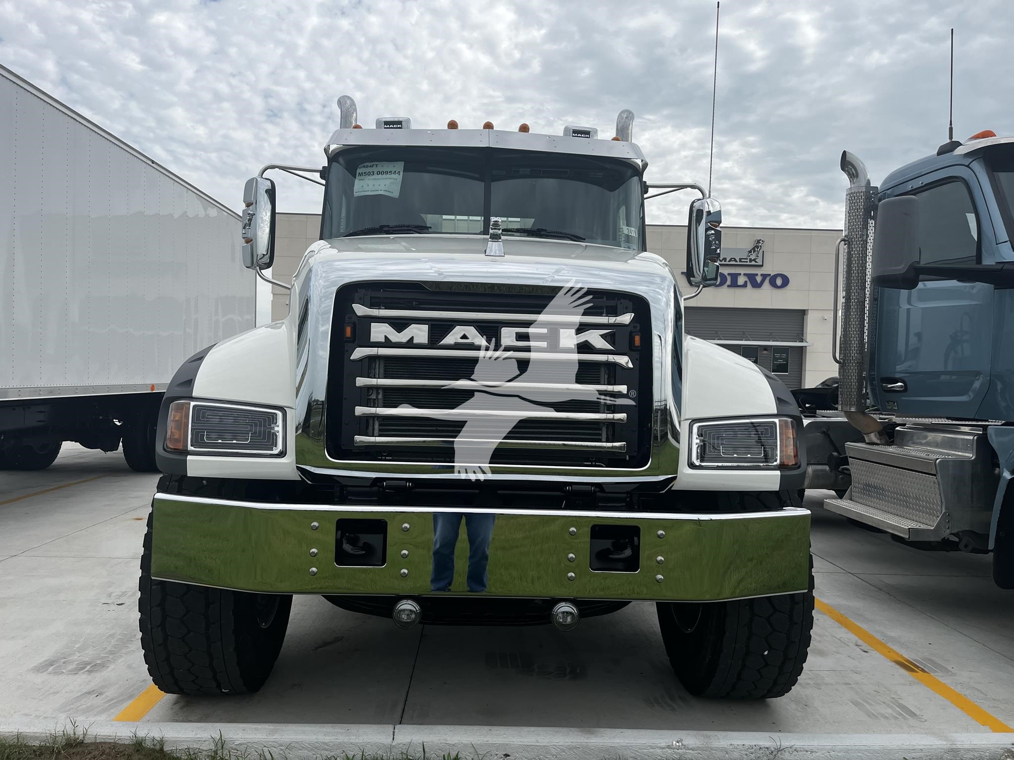 2027 MACK GRANITE 84FT 11045949144 2027 MACK GRANITE 84FT 11045949144