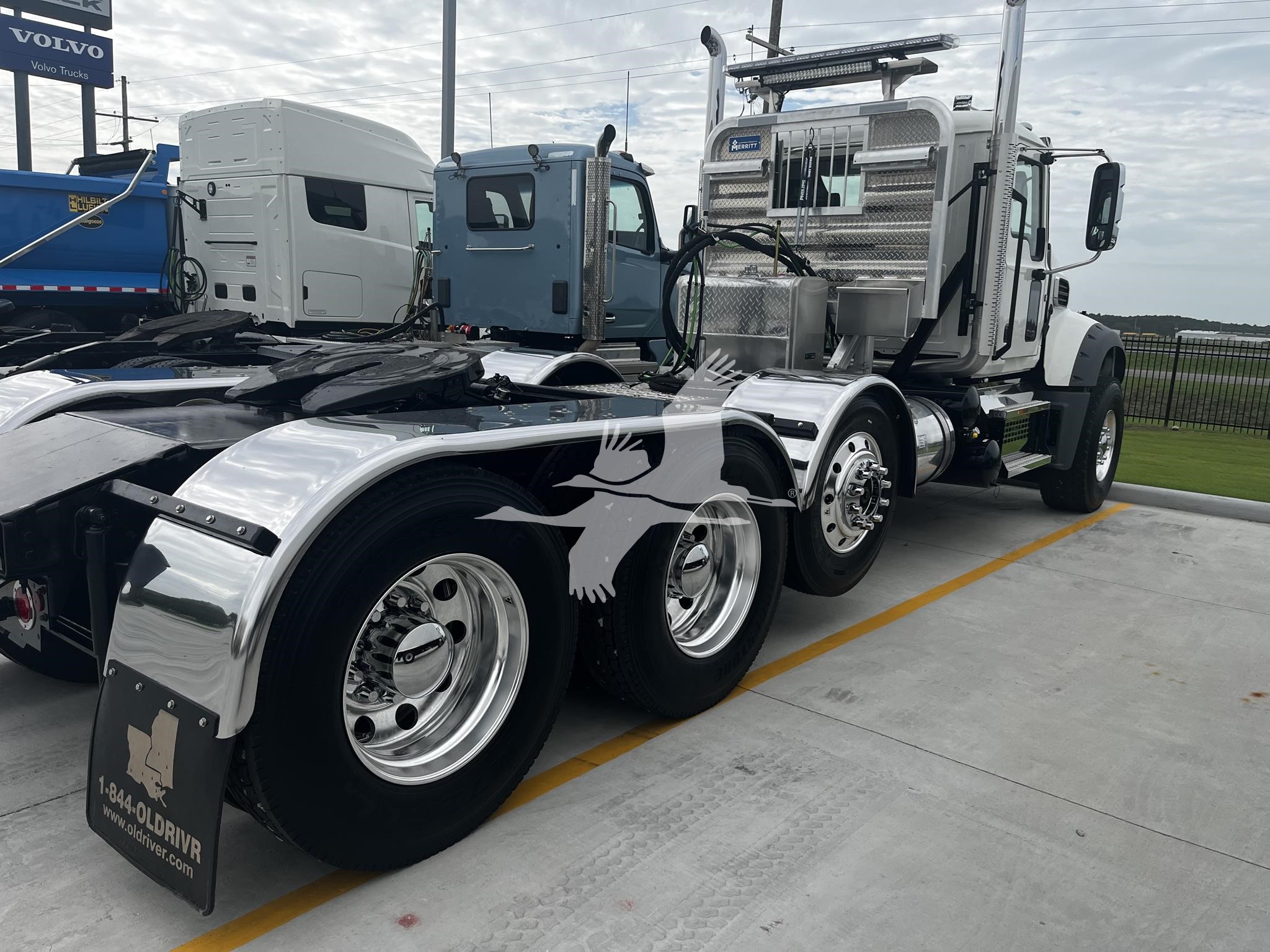 2027 MACK GRANITE 84FT 11045949250 2027 MACK GRANITE 84FT 11045949250